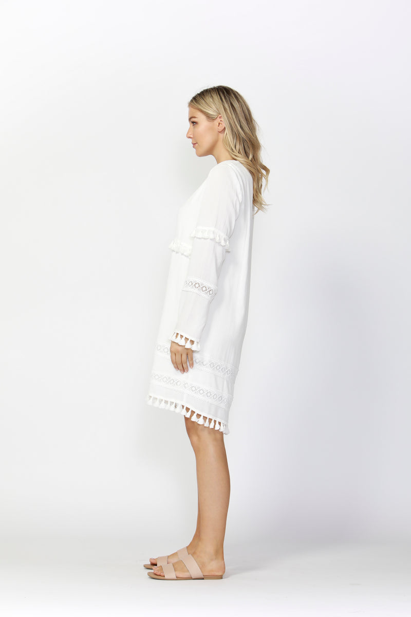 SASS- FREE SPIRIT TASSLE SHIFT DRESS - WHITE