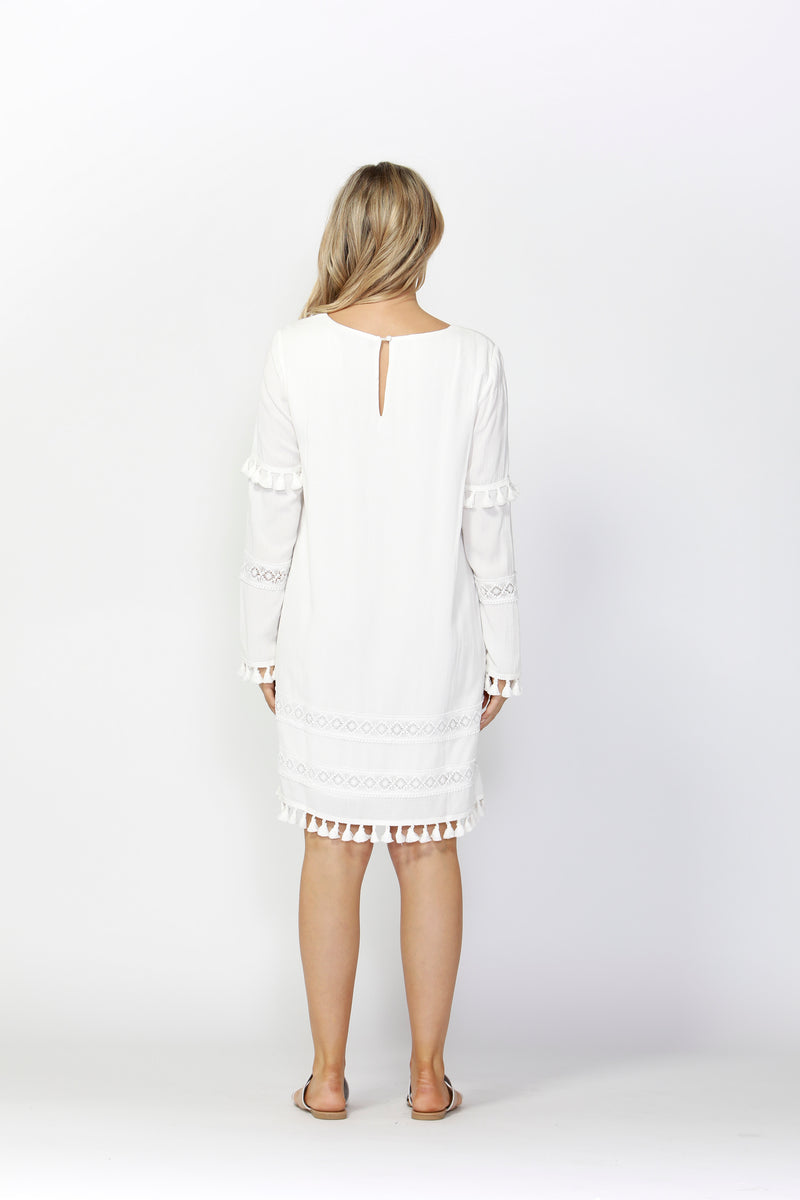 SASS- FREE SPIRIT TASSLE SHIFT DRESS - WHITE