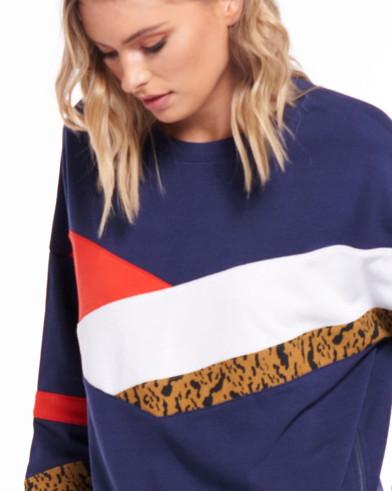 Betty Basics - Jetta Sweat - Chevron