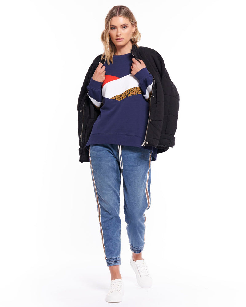 Betty Basics - Jetta Sweat - Chevron